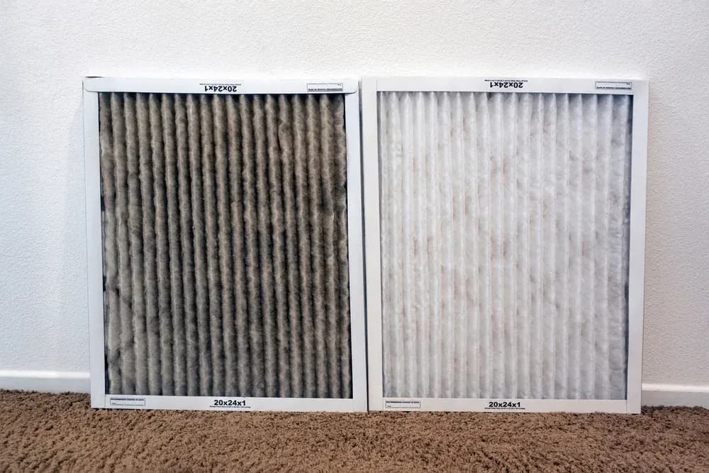Dirty and clean air filter
