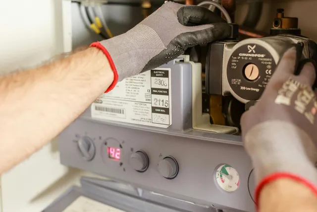 What are signs that a furnace needs replacing